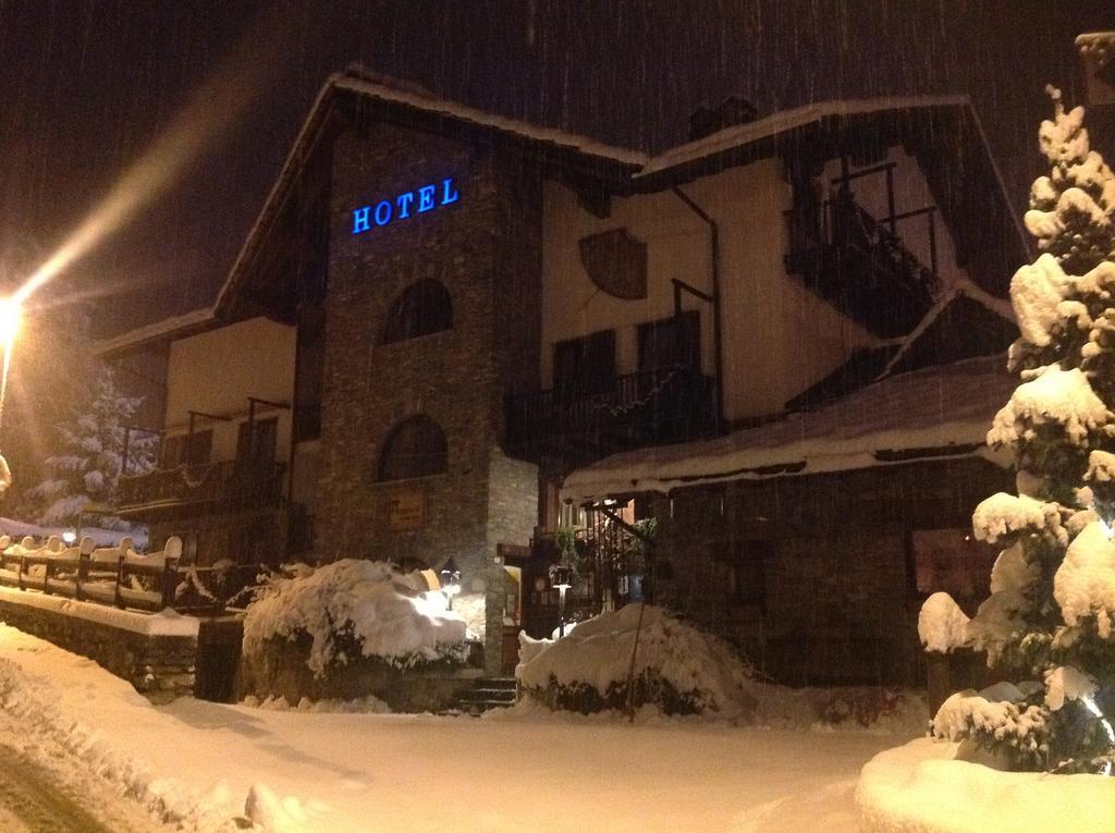 סיינט-פייר Hotel Chalet La Meridiana מראה חיצוני תמונה